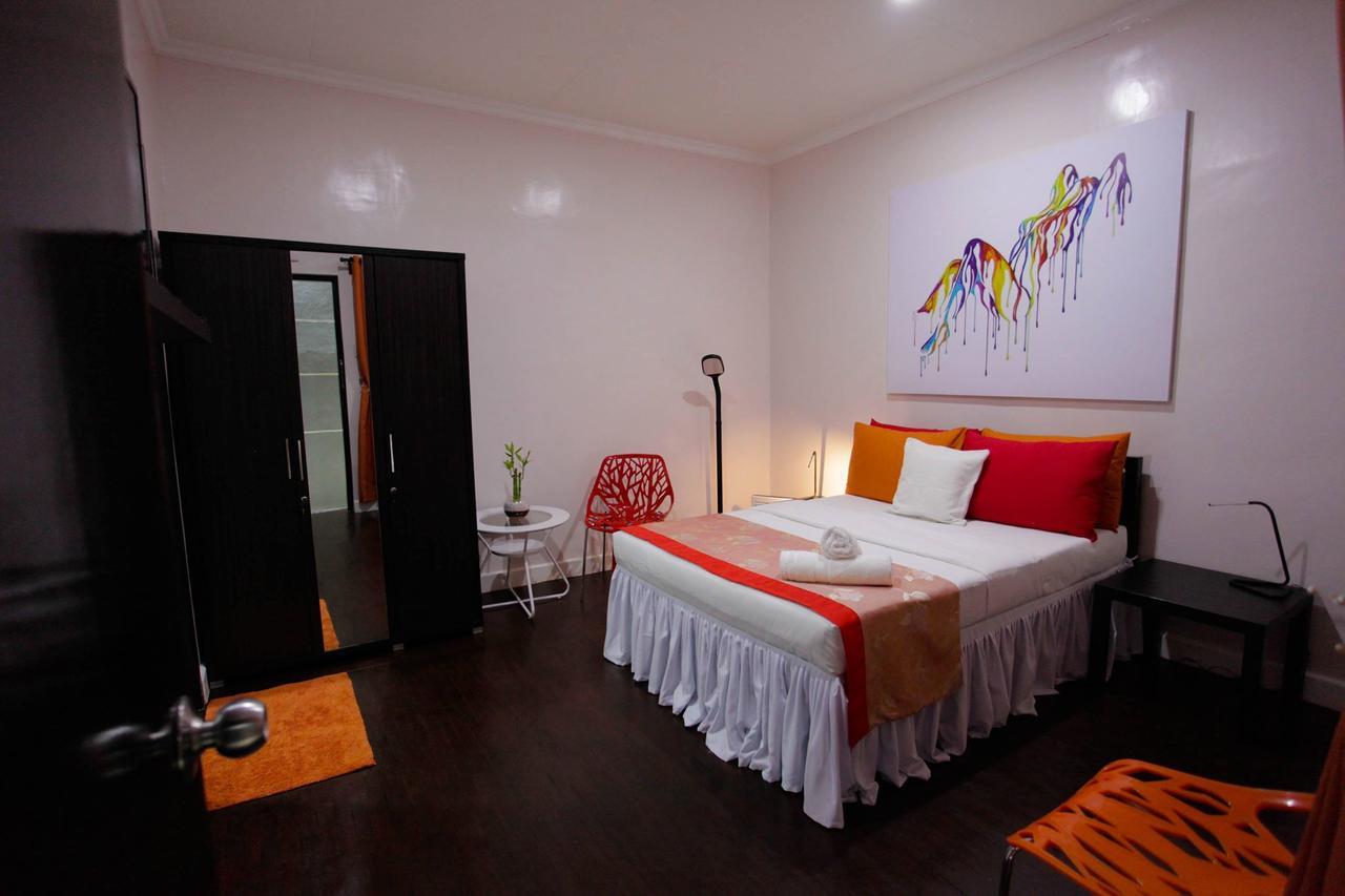 Halfway House Hostel Mactan Cebu Airport Мактан Экстерьер фото