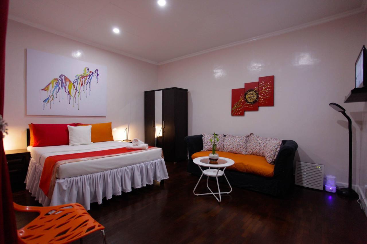 Halfway House Hostel Mactan Cebu Airport Мактан Экстерьер фото