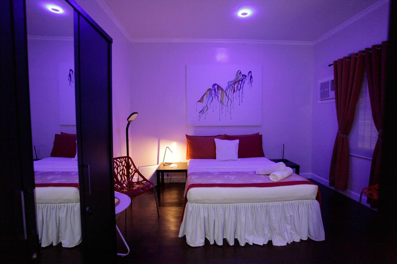 Halfway House Hostel Mactan Cebu Airport Мактан Экстерьер фото
